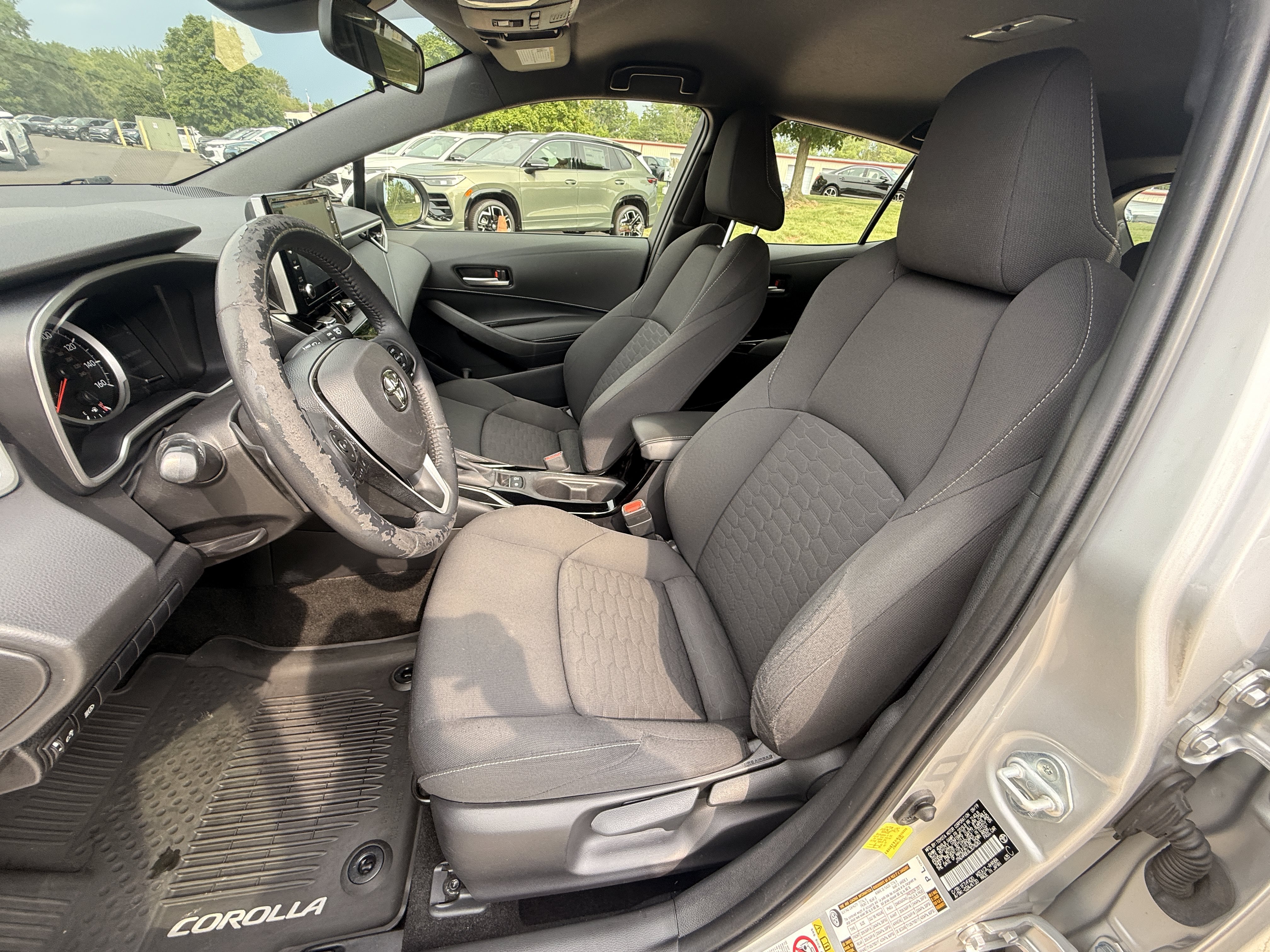 Used 2020  Toyota  image 20