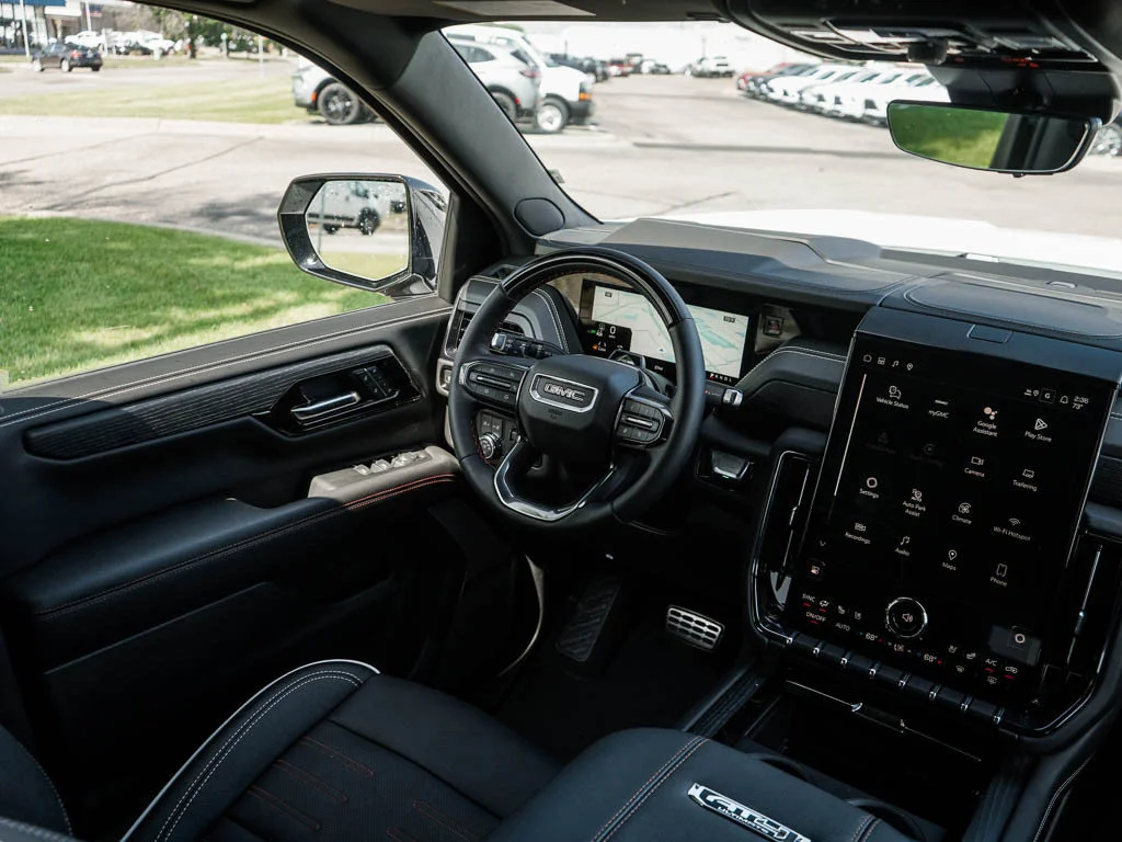 2026 GMC Yukon XL AT4 Ultimate - Photo 16