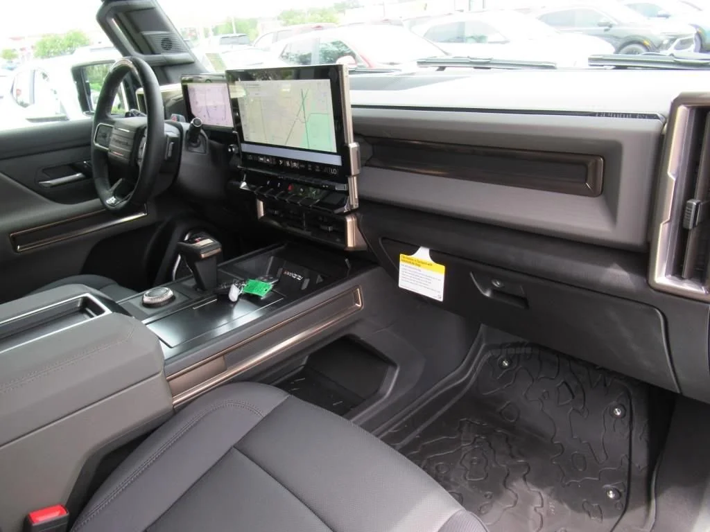 2025 GMC HUMMER EV 2X - Photo 10