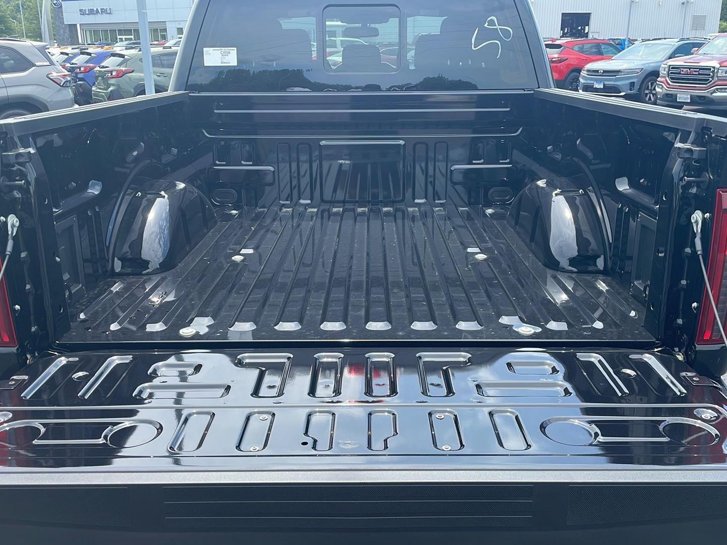 New 2026 Agate Black Metallic Ford XLT image 6