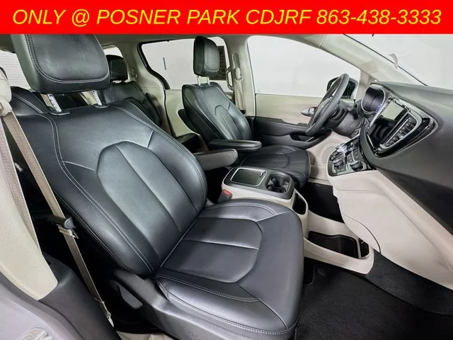 Used 2024 Silver Chrysler Touring L image 29