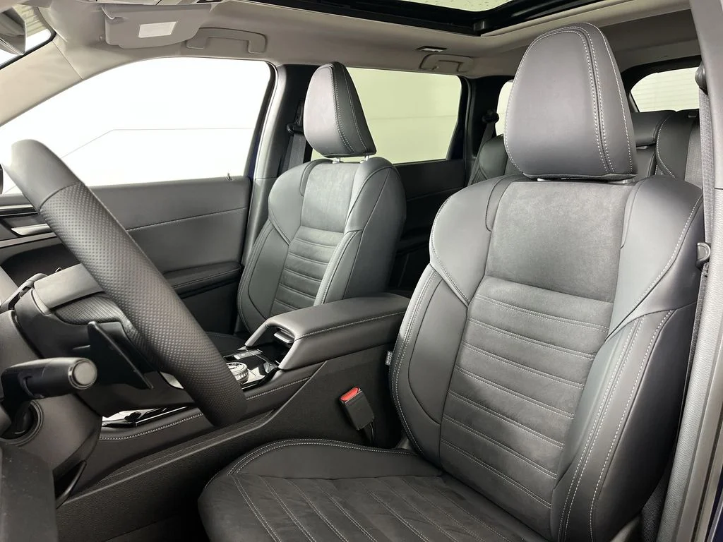 New 2026 Blue Mitsubishi SE 1.5T S-AWC image 12