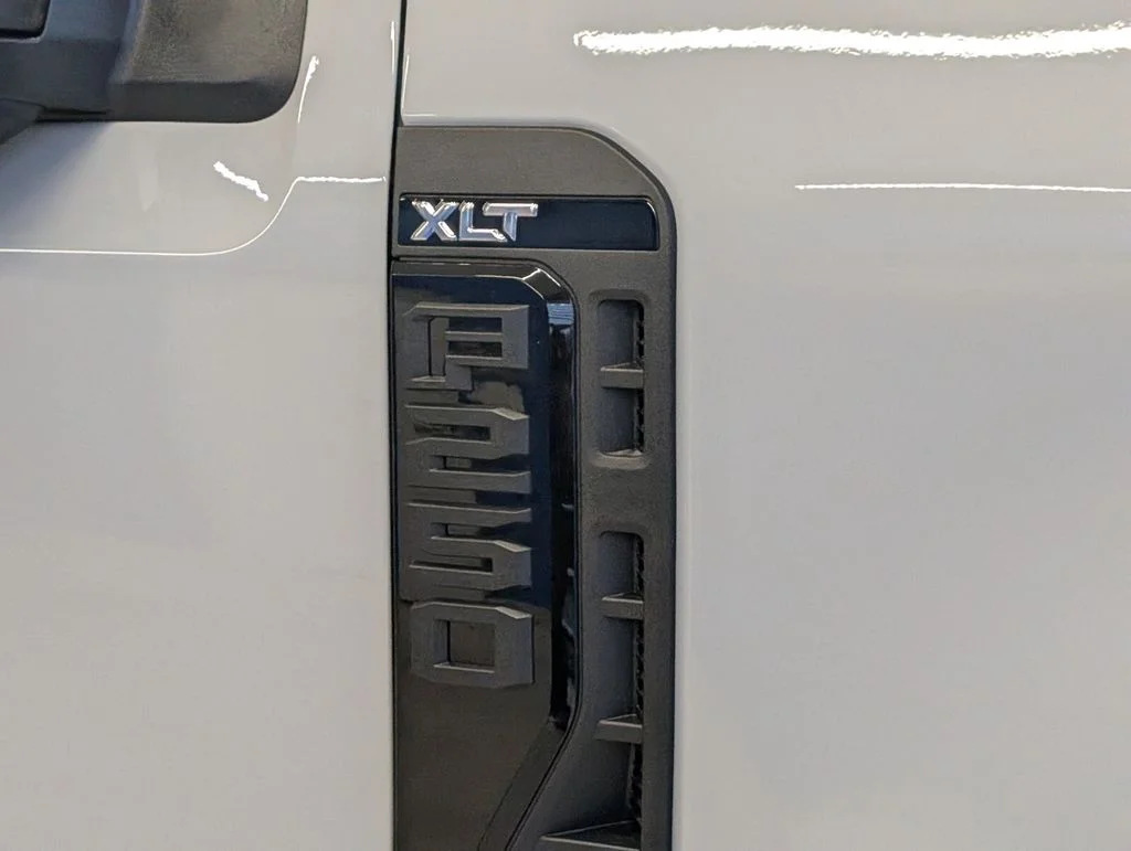 New 2026 Avalanche Ford F-250® XLT image 4