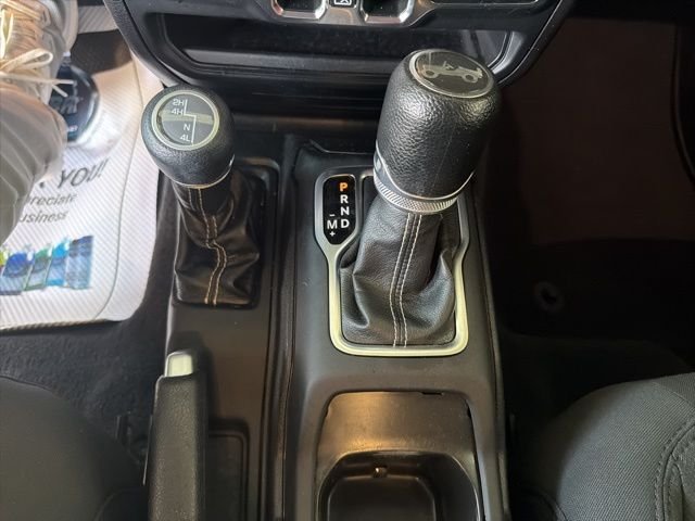 Used 2019 Black Jeep Unlimited Sahara image 18