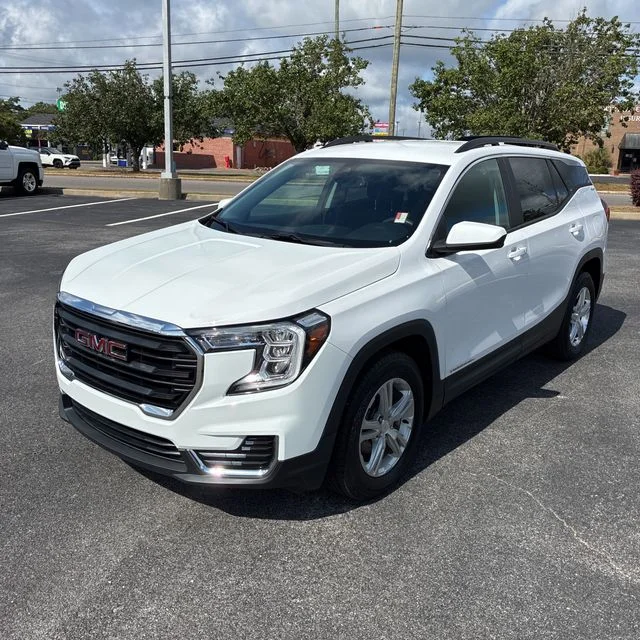 2022 GMC Terrain SLE FWD's photo