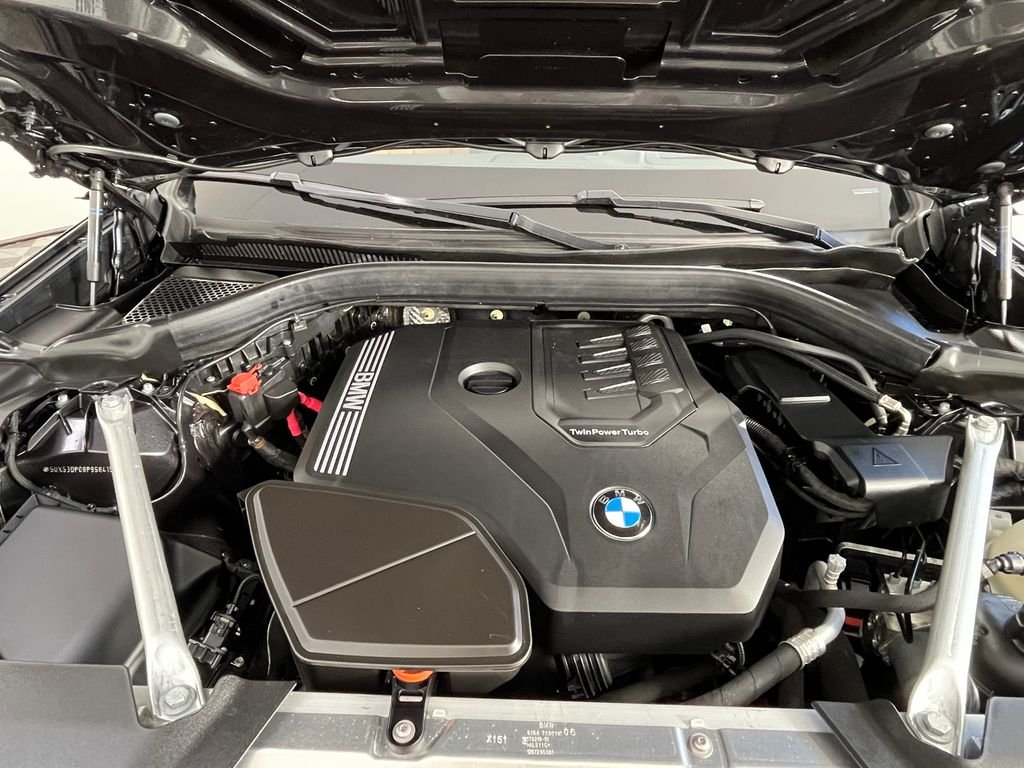 Used 2023 Gray BMW xDrive30i image 17