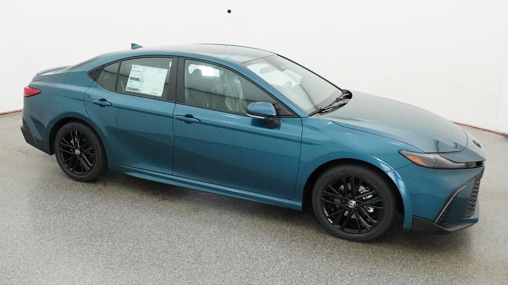 New 2026 Ocean Gem Toyota SE image 18