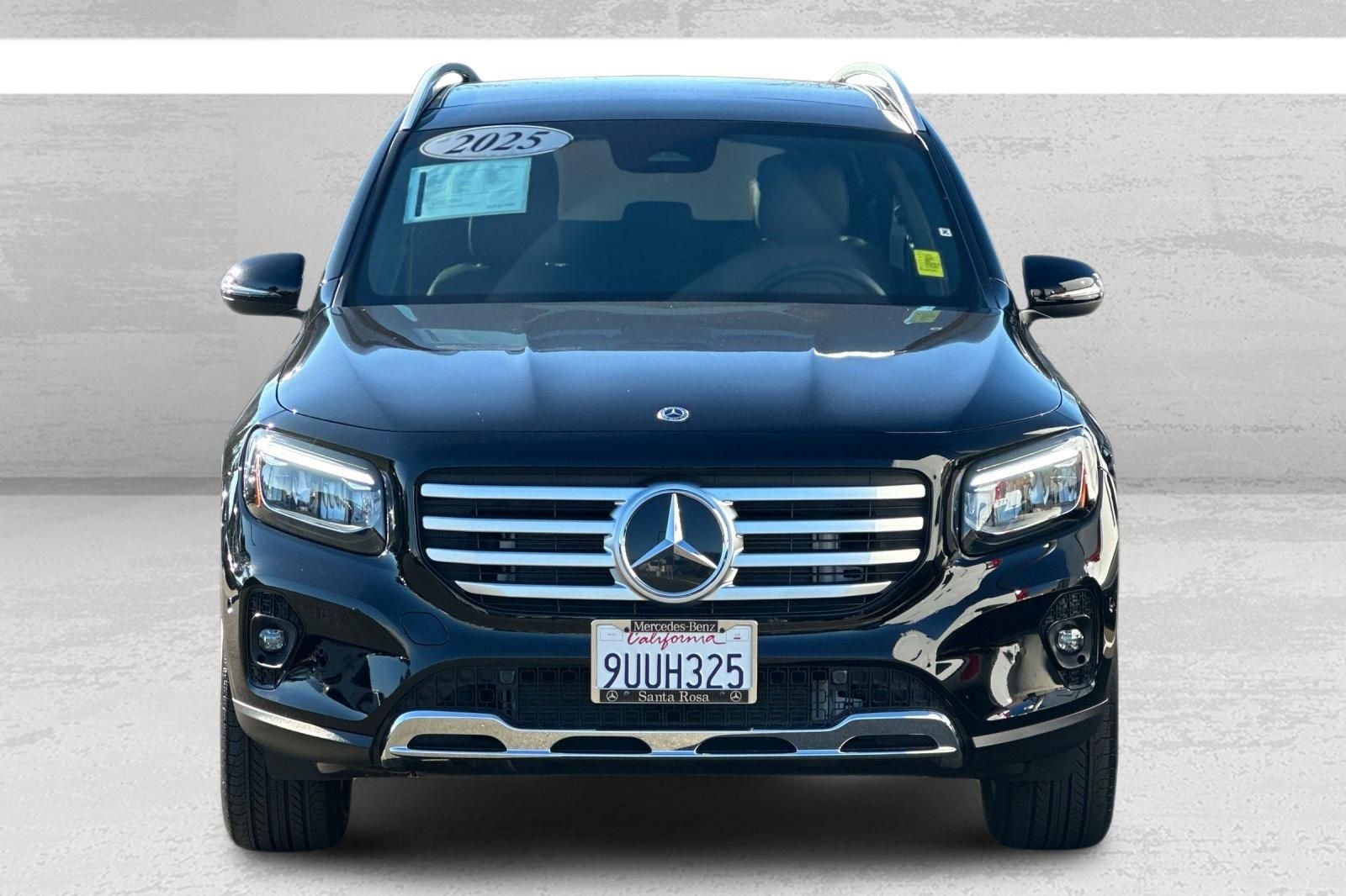 Certified Used 2025 Black Mercedes-Benz GLB 250 image 9