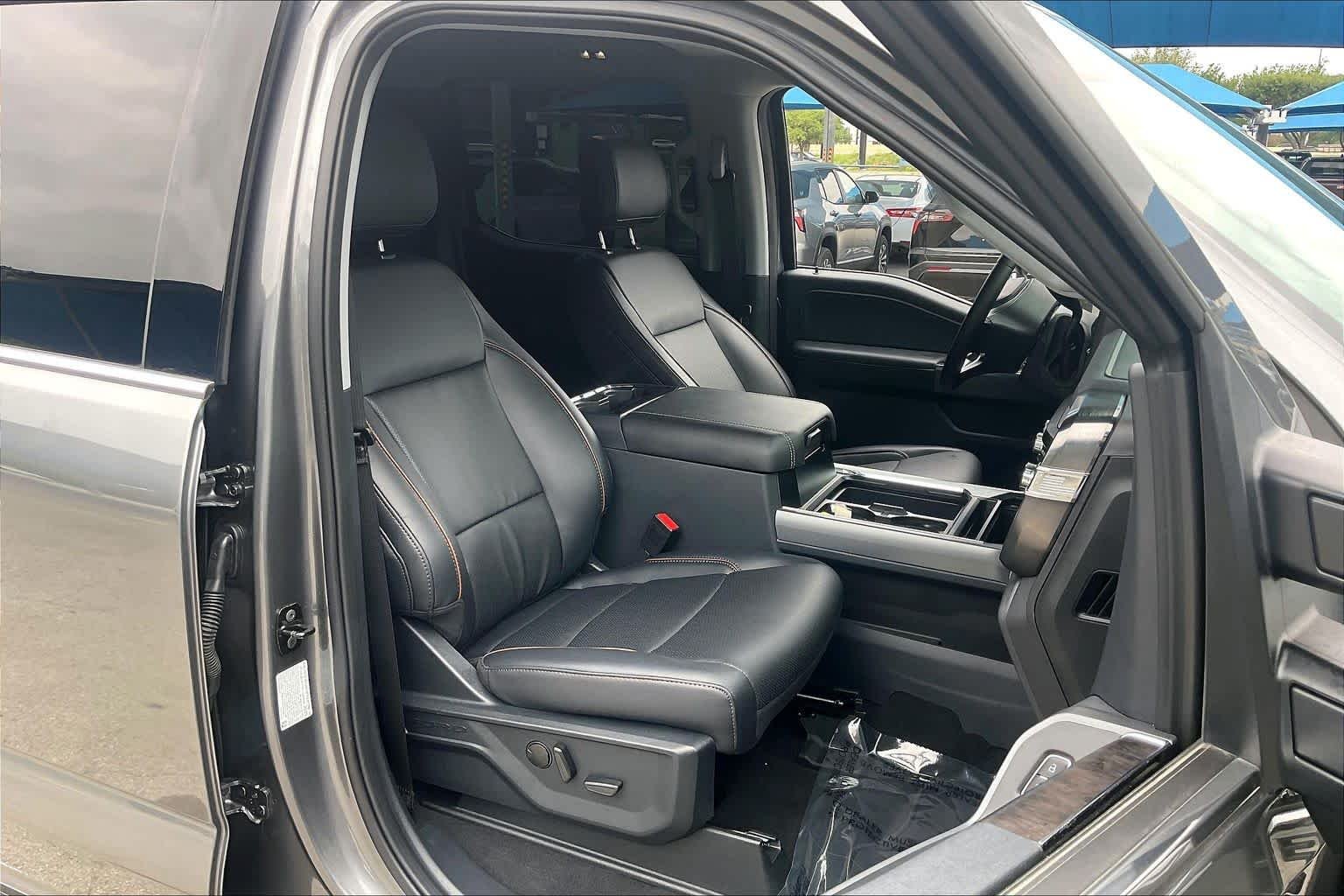 2025 Ford F-250 Super Duty Lariat - Photo 8