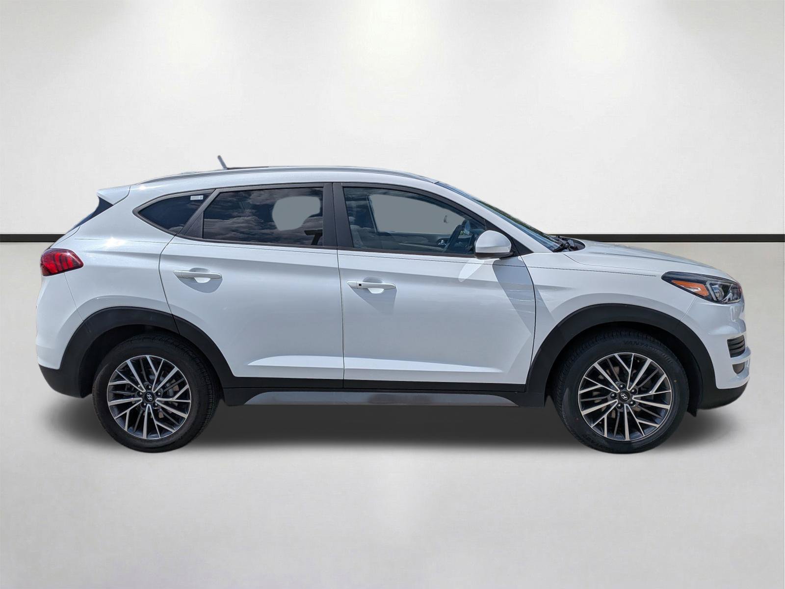 Used 2019 White Pearl Hyundai SEL image 3