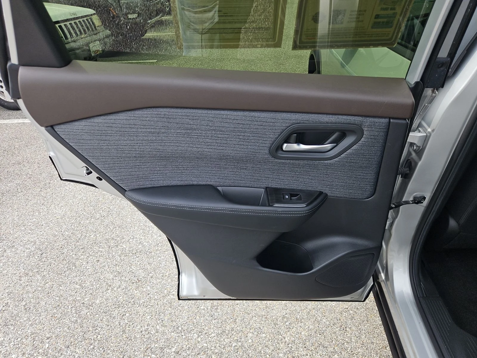 Used 2023 Silver Nissan SV image 24