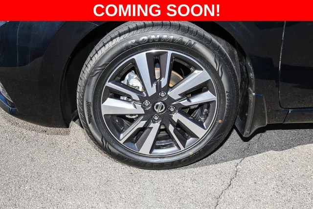 Used 2021 Black Nissan 1.6 SV image 10