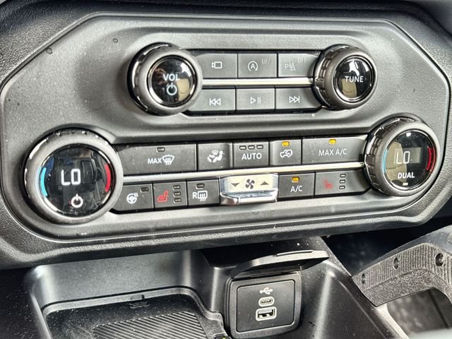 Used 2026 Beige Ford Raptor image 19
