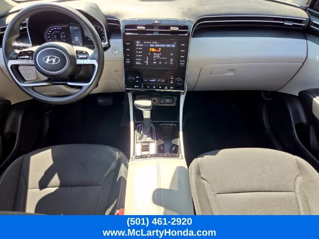 Used 2024 White Hyundai SEL image 14