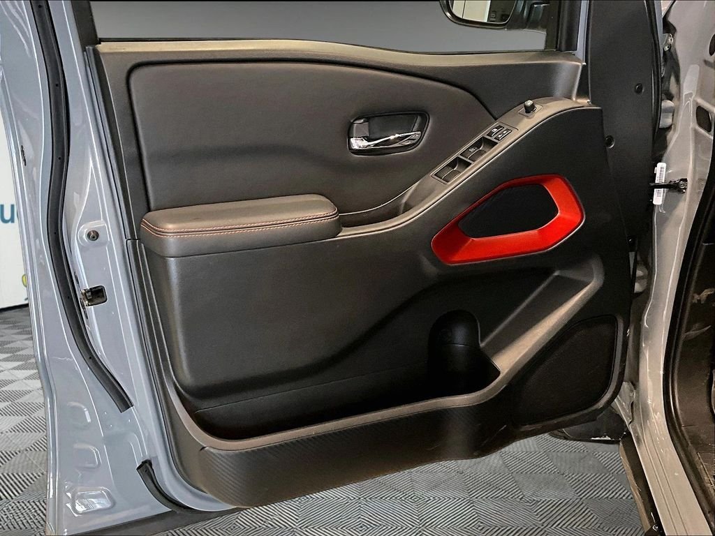 Used 2023 Gray Nissan PRO-4X image 10
