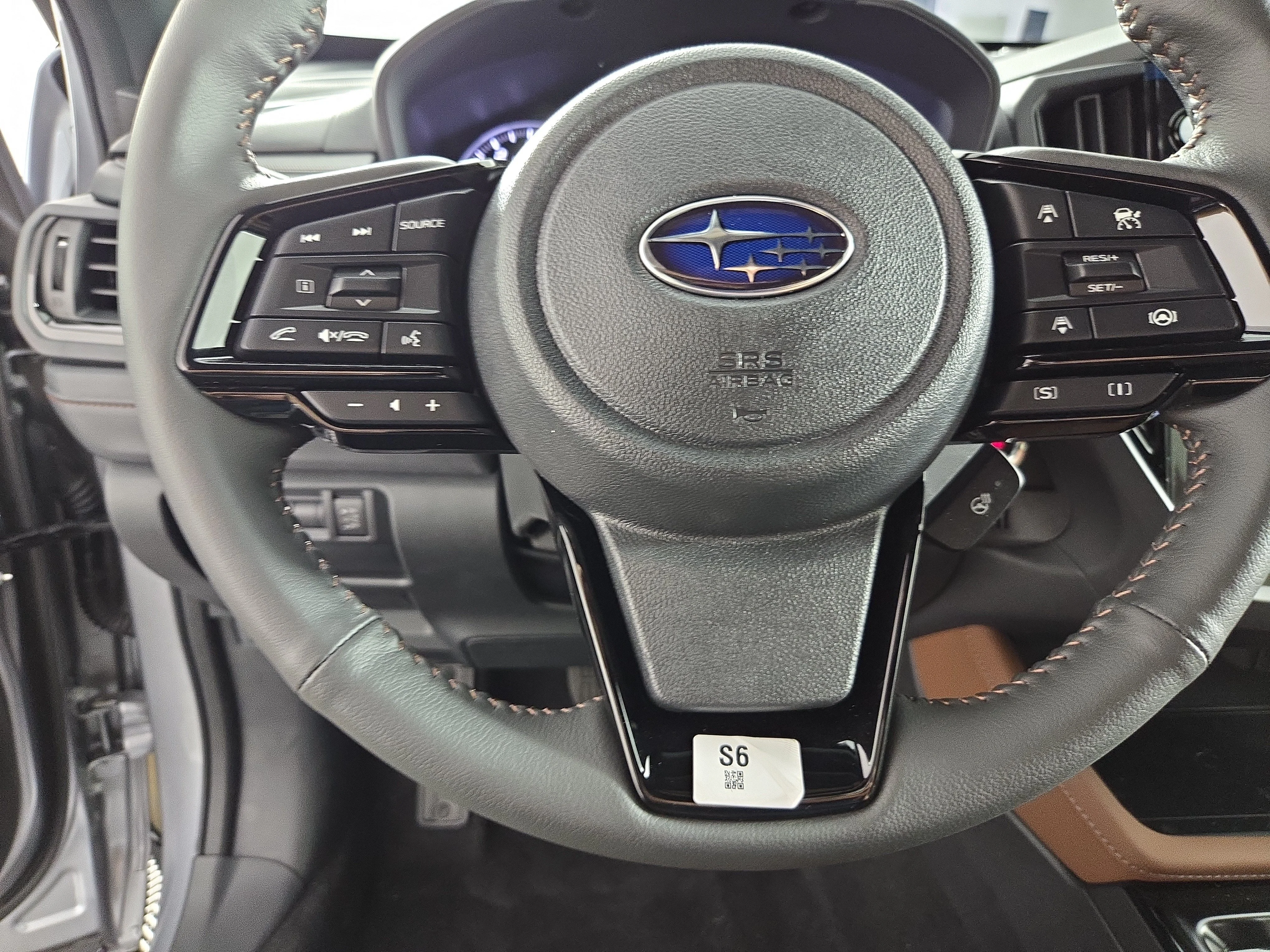 New 2026 ICE SILVER METALLIC Subaru Touring image 24