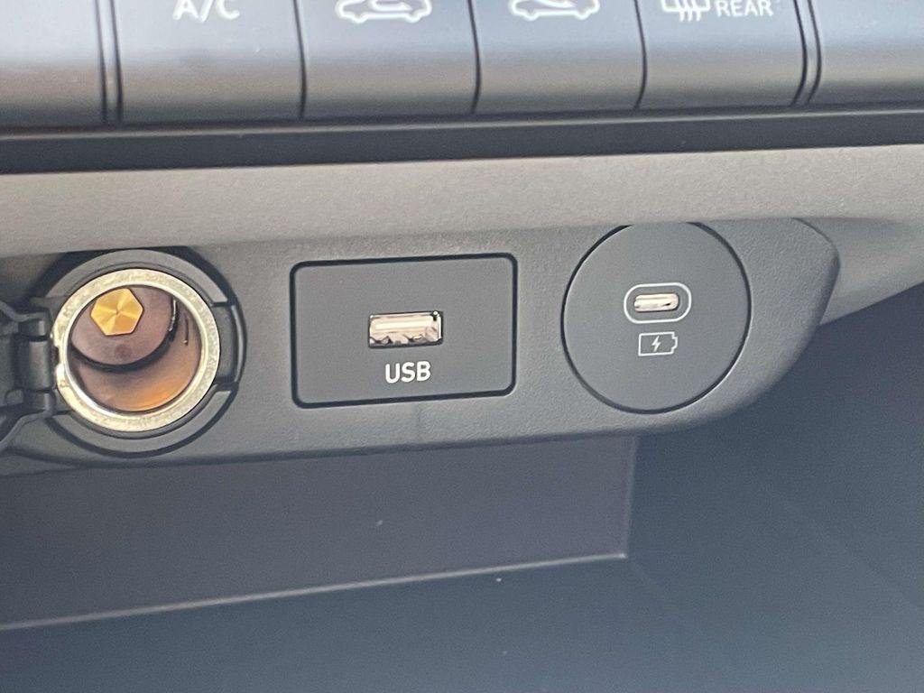 New 2026 Gray Hyundai SE image 26