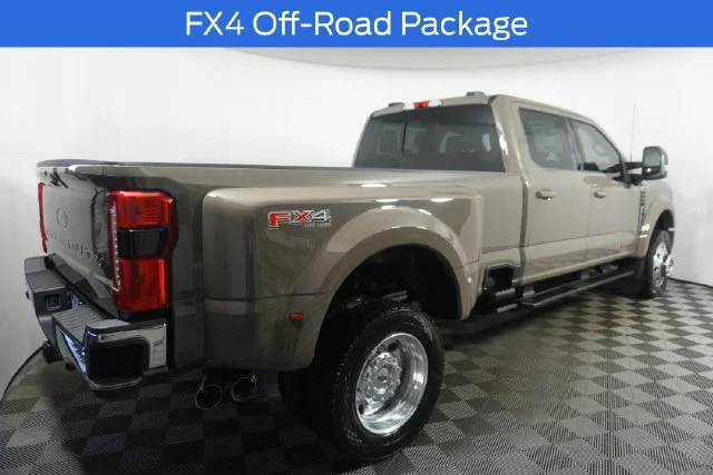 New 2027 Marsh Gray Metallic Ford F-450® Lariat® image 3