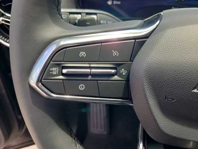 New 2027 Mosaic Black Metallic Chevrolet LT image 25