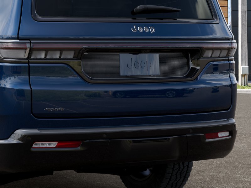 New 2026 Fathom Blue Pearl-Coat Exterior Paint (Late Availability) Jeep Grand Wagoneer image 13