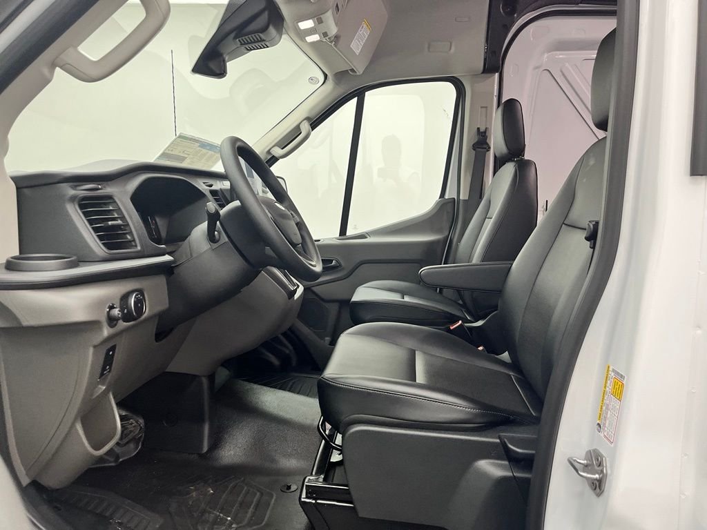 New 2026 White Ford Base image 20