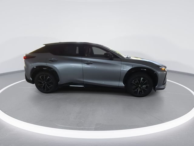 New 2026 Iridium Lexus PREMIUM image 9