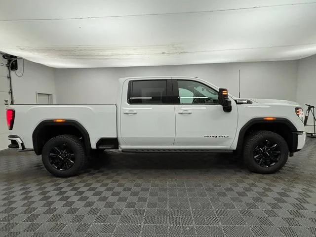 2026 GMC Sierra 2500HD AT4 - Photo 8
