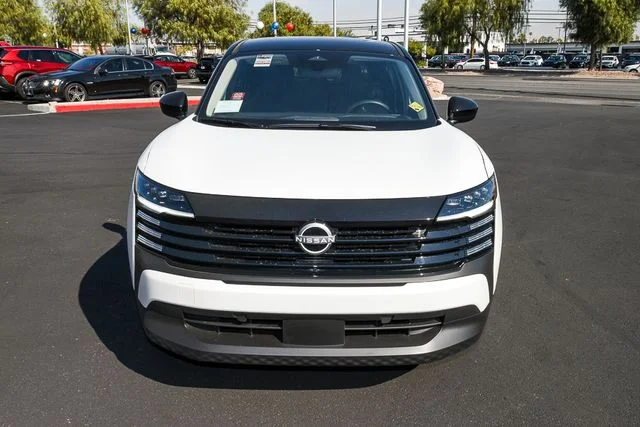 New 2026 Aspen White TriCoat / Super Black Two-tone Nissan SV image 2