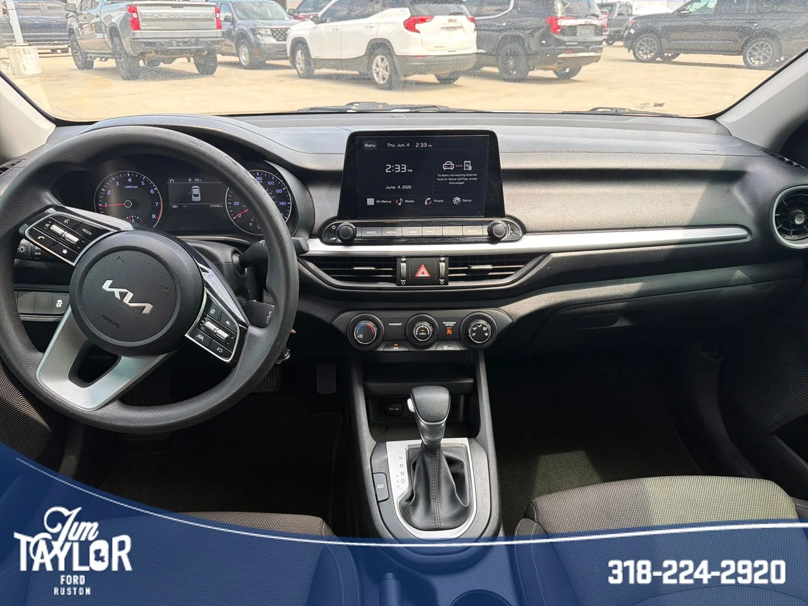 Used 2023 Snow White Pearl Kia LXS image 14