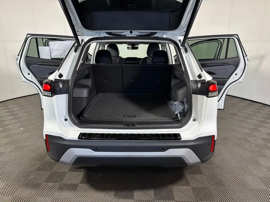 New 2026 White/off-white Volkswagen 2.0T SE image 21