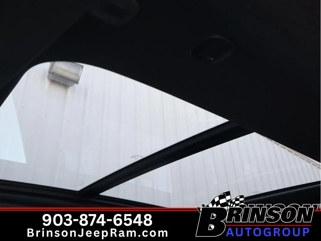 2026 RAM 1500 Laramie - Photo 17