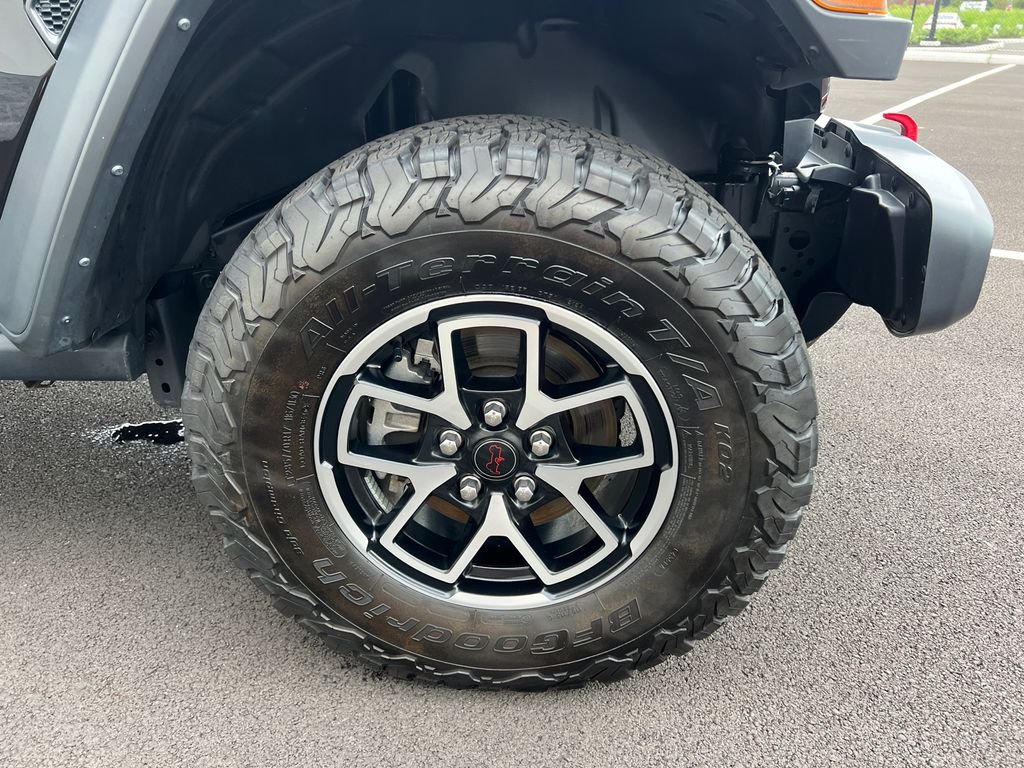 Used 2025 Black Jeep Rubicon image 33