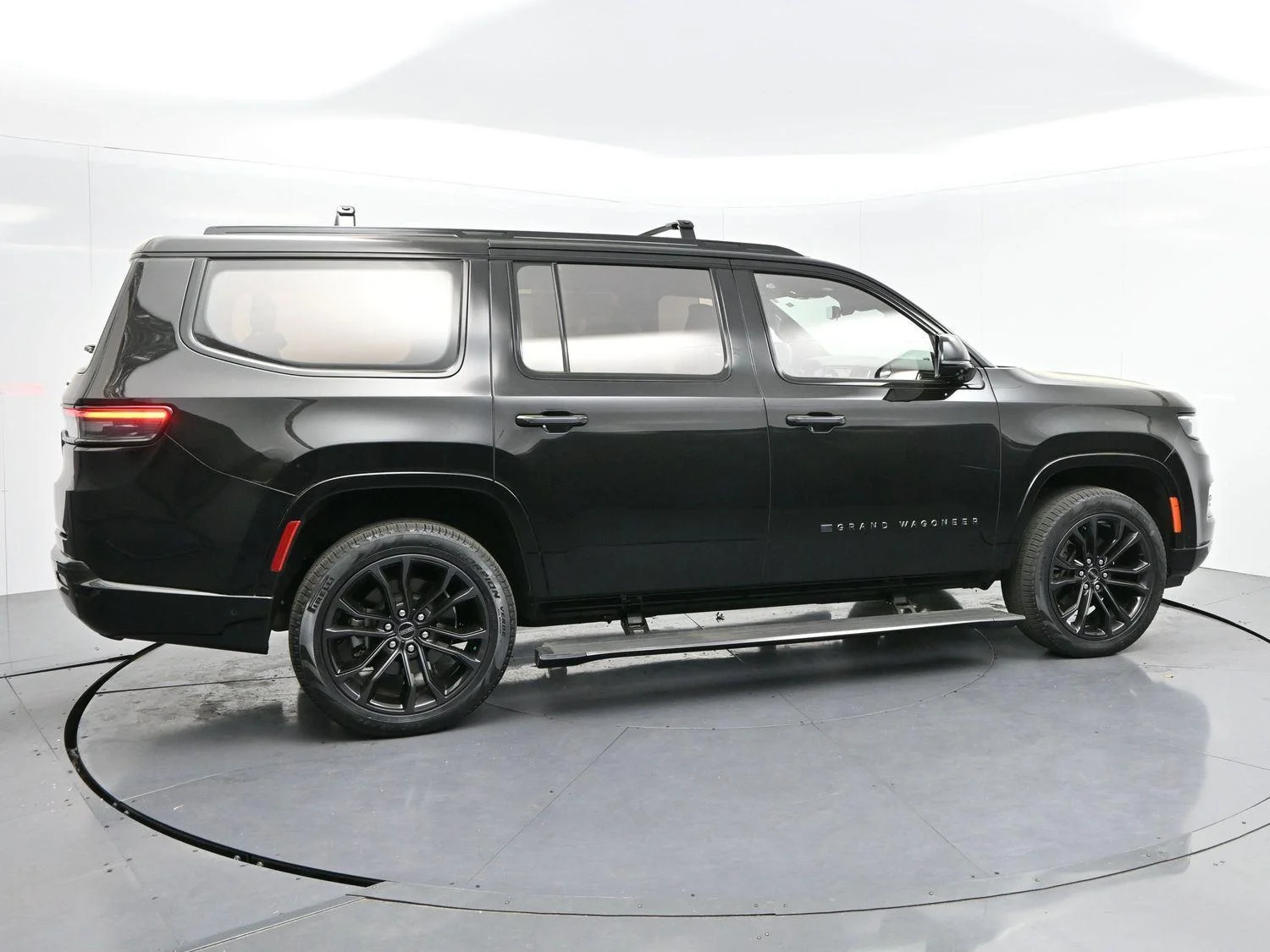 Used 2024 Black Jeep Series III Obsidian image 8