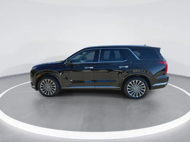 Used 2024 Black Hyundai Calligraphy image 5