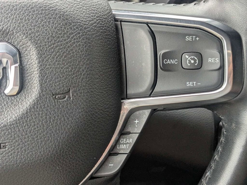 2024 RAM Ram 1500 Pickup Laramie - Photo 28