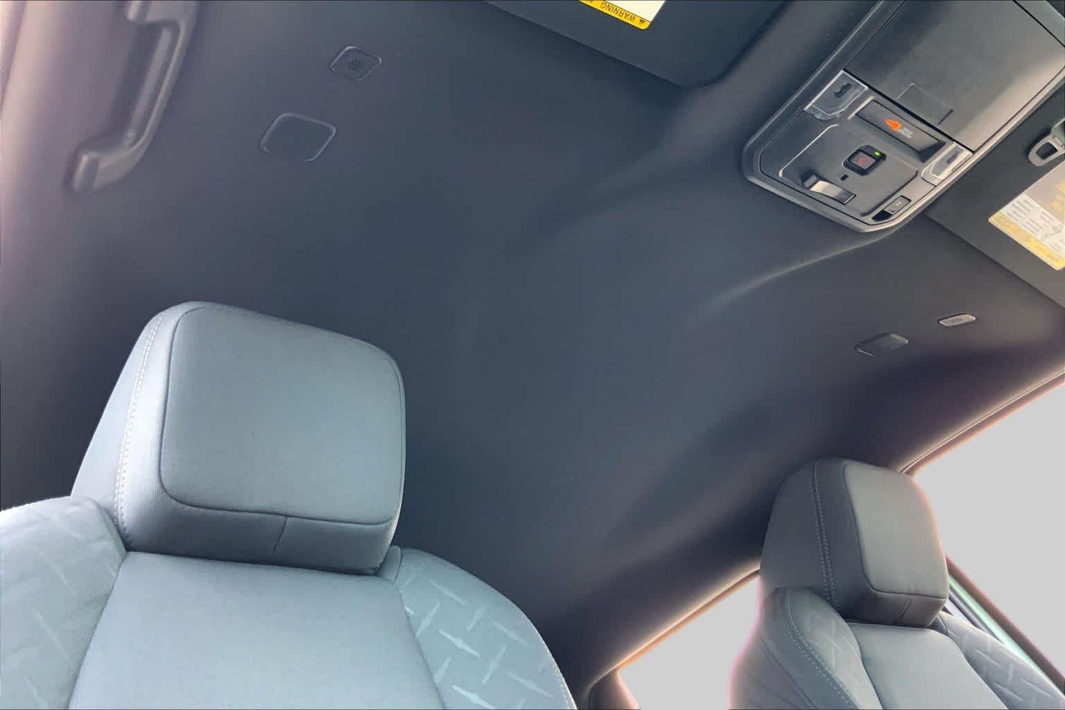 Used 2026 Ice Cap Toyota SR5 image 14