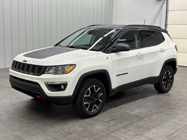 Used 2020 White Jeep Trailhawk image 5