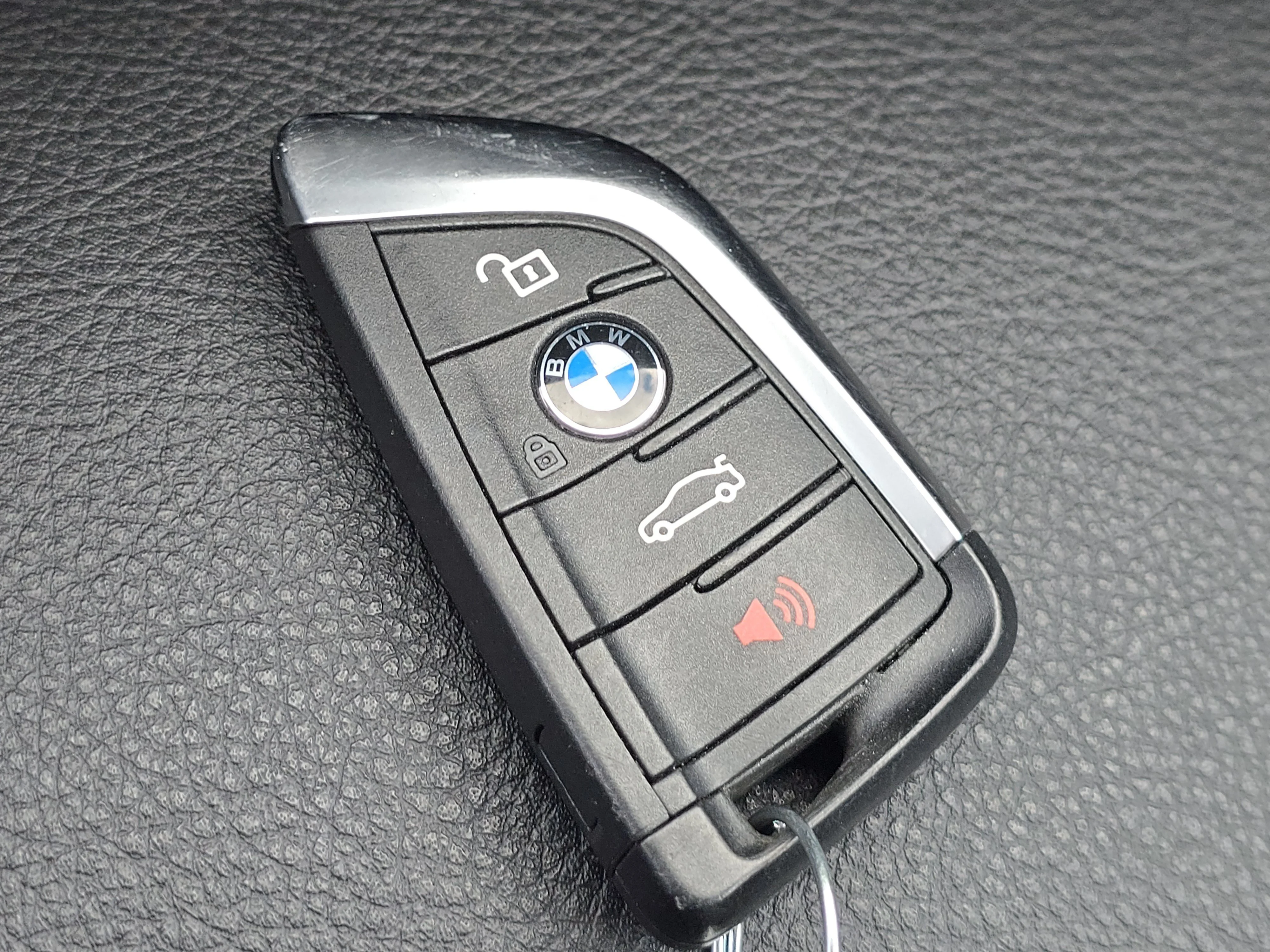 Used 2020 Dark Olive Metallic BMW xDrive28i image 30