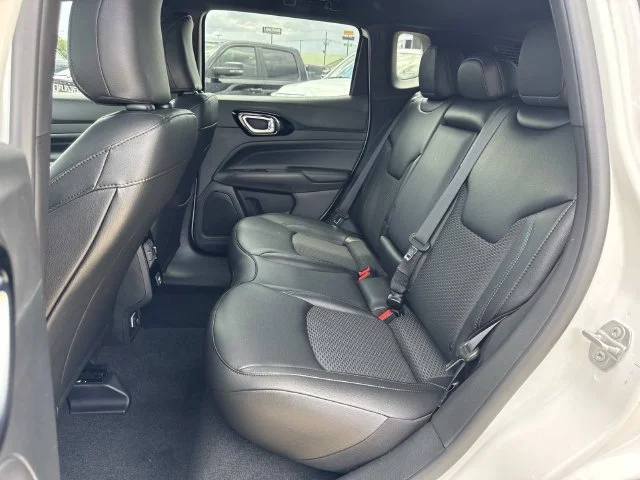 2026 Jeep Compass Latitude Altitude - Photo 16