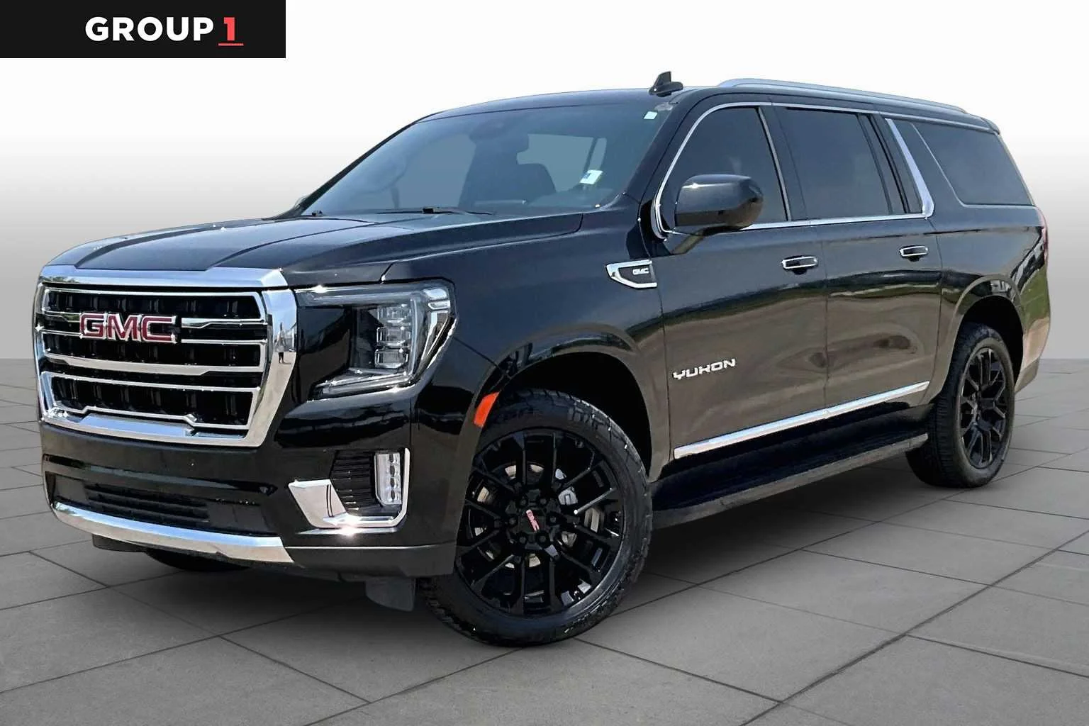 2023 GMC Yukon 4WD SLT's photo