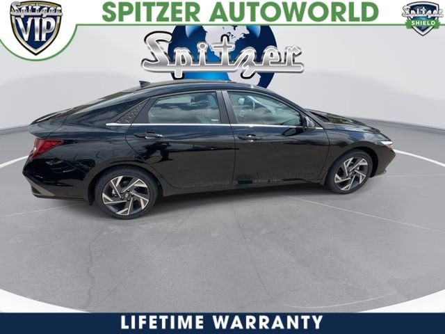 New 2026 Black Hyundai Limited image 38
