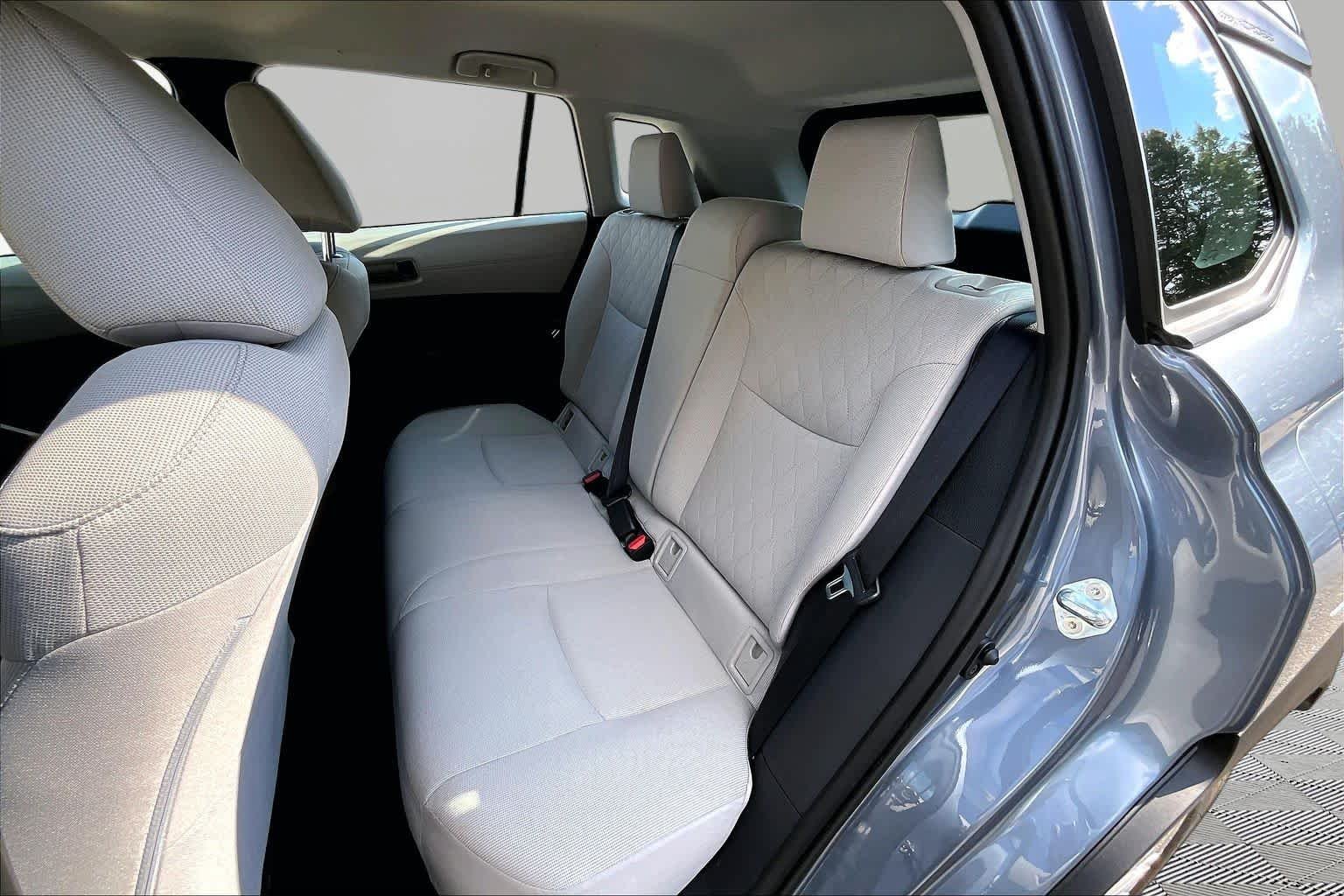 Used 2026 Celestite Toyota L image 21
