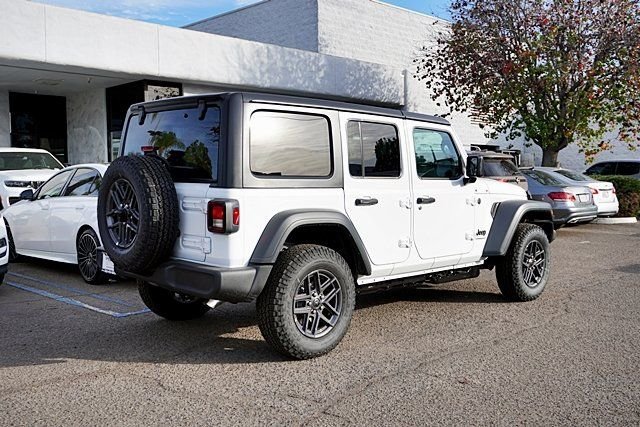 New 2026 Bright White Clear-Coat Exterior Paint Jeep Sport S image 10