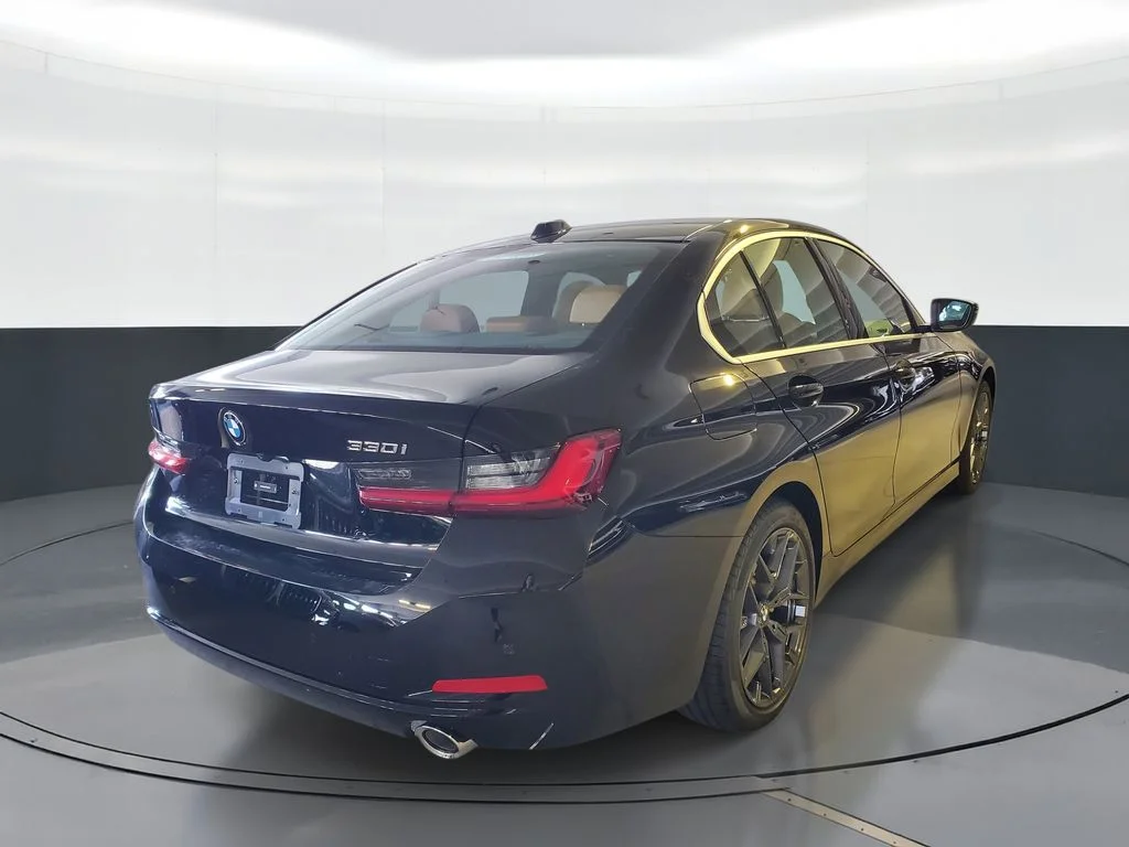 Used 2026 Black BMW 330i image 3
