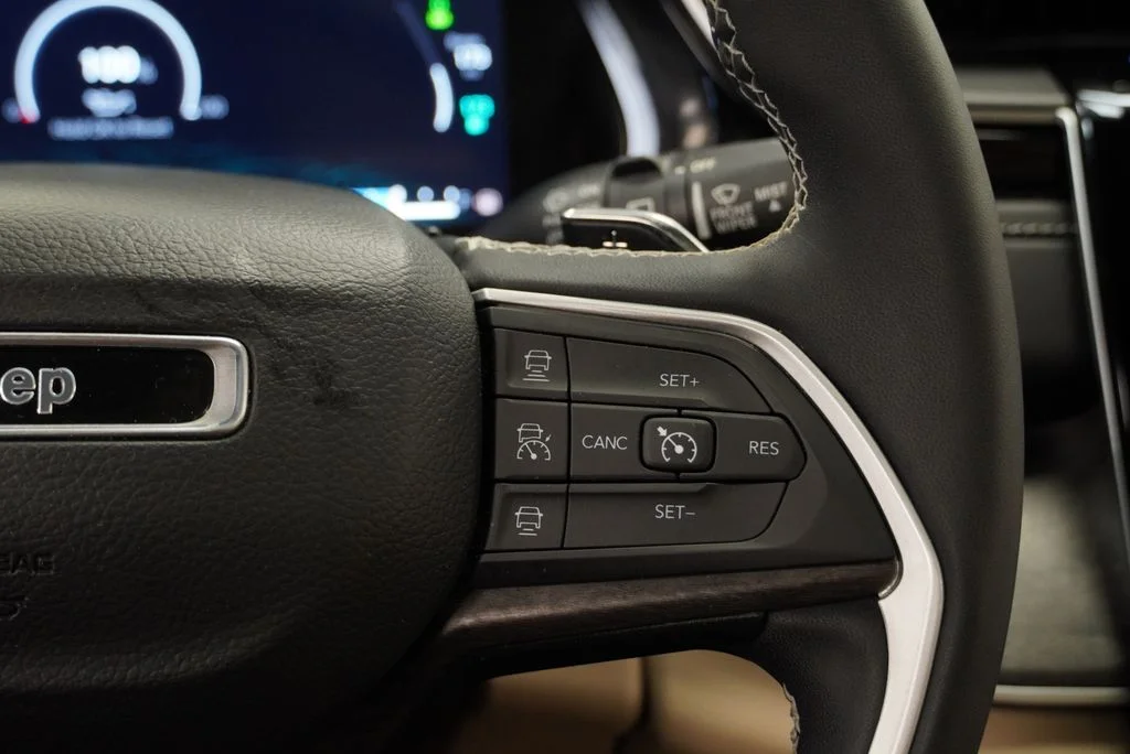 Used 2022 Red Jeep 4xe image 42