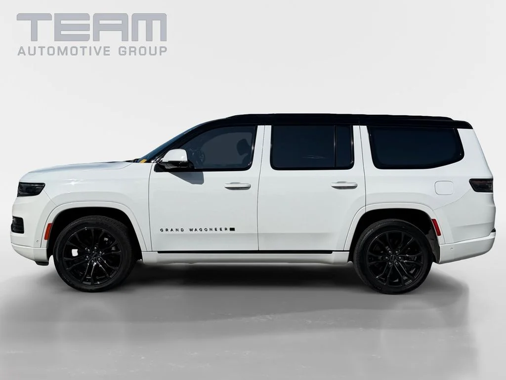 Used 2022 White Jeep Series II image 4