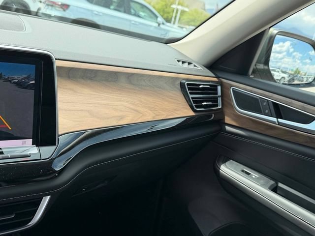 New 2026 Green Volkswagen 2.0T SE w/Technology image 23
