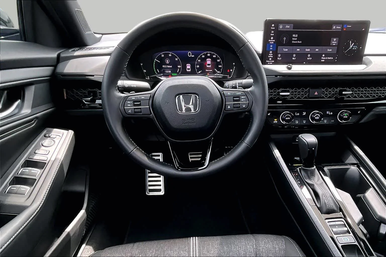 Used 2025 Still Night Pearl Honda Sport image 6