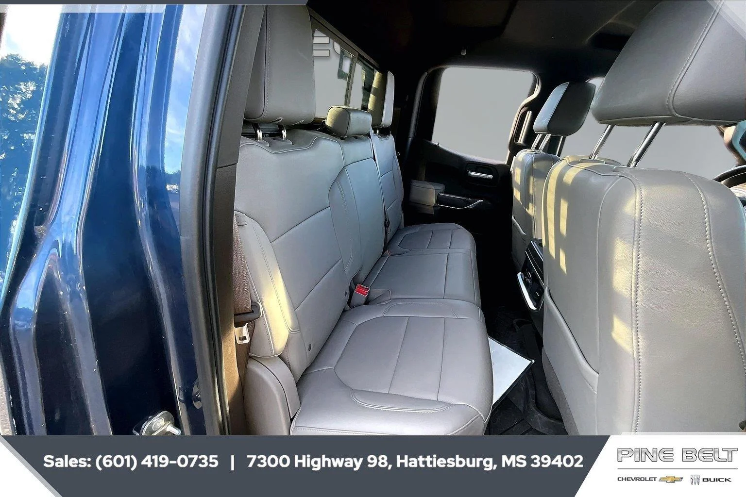 Used 2019 Northsky Blue Metallic Chevrolet LTZ image 21
