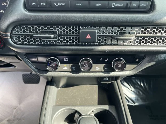 Used 2025  Honda Sport image 18